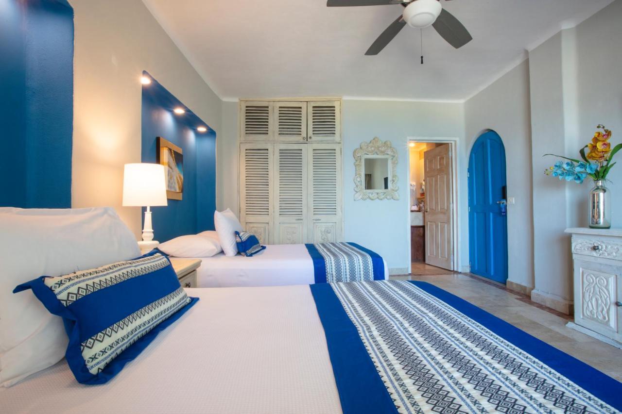 Blue Chairs Beachfront Resort Puerto Vallarta - Adults Only المظهر الخارجي الصورة