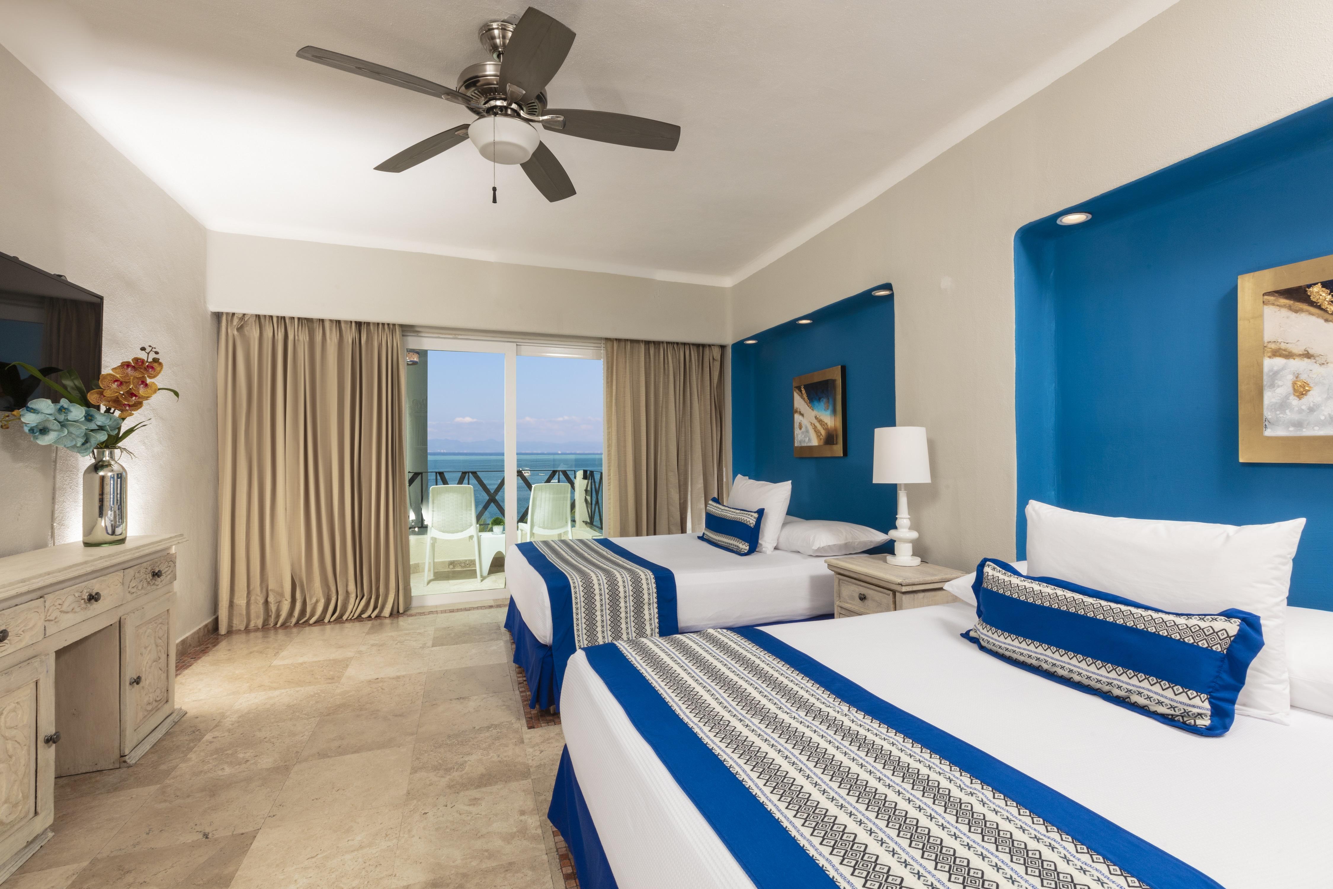 Blue Chairs Beachfront Resort Puerto Vallarta - Adults Only المظهر الخارجي الصورة