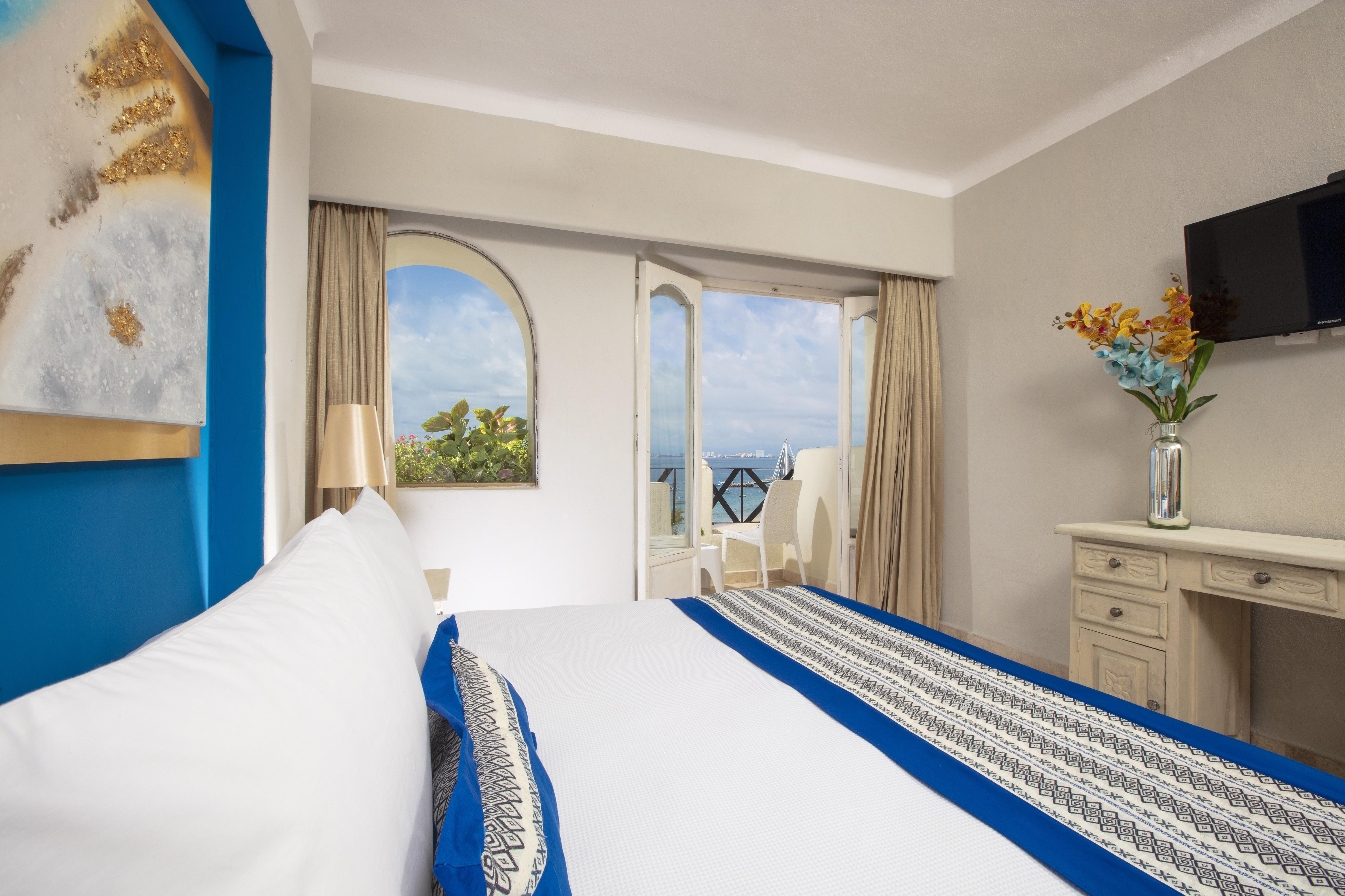 Blue Chairs Beachfront Resort Puerto Vallarta - Adults Only المظهر الخارجي الصورة