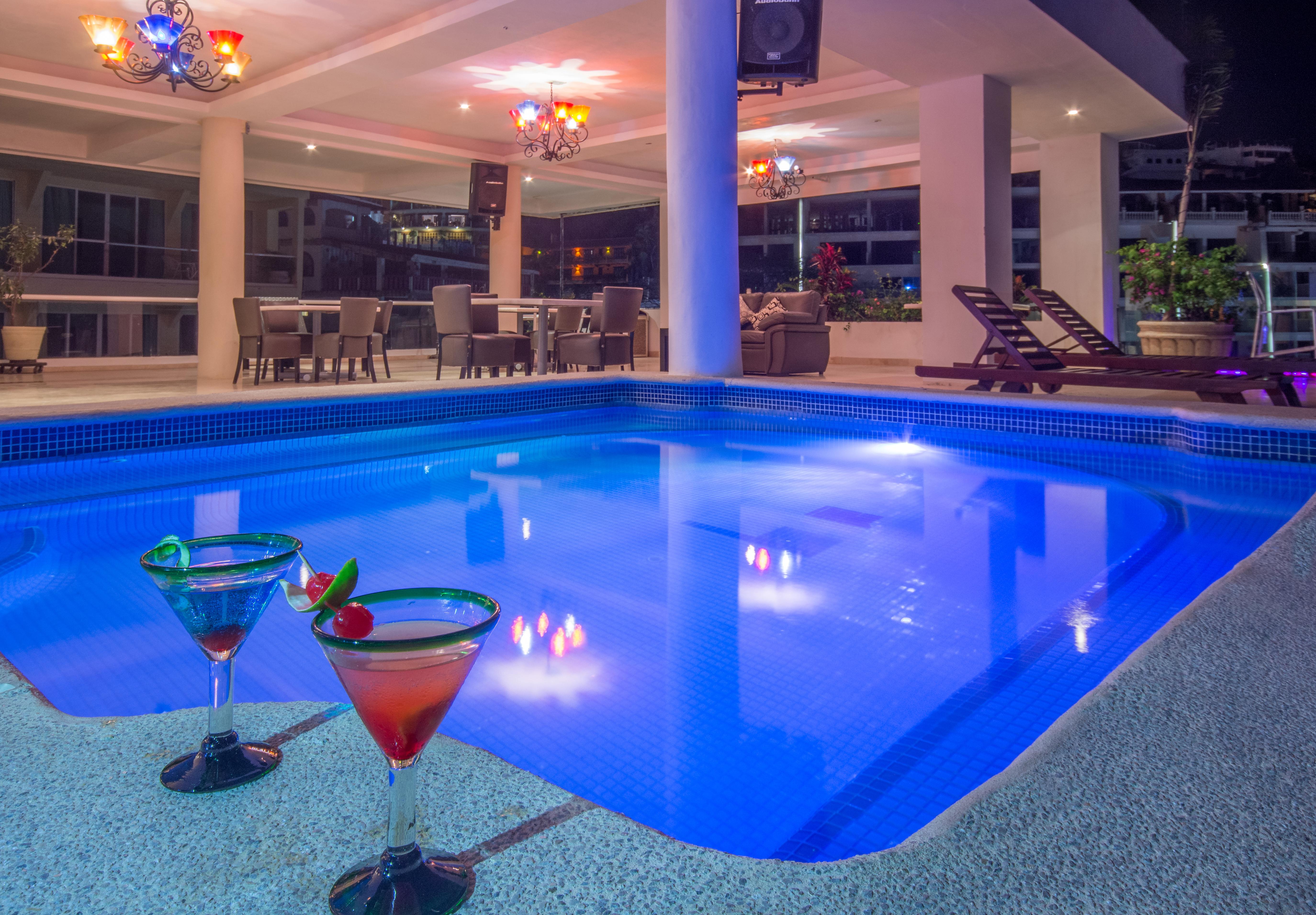 Blue Chairs Beachfront Resort Puerto Vallarta - Adults Only المظهر الخارجي الصورة