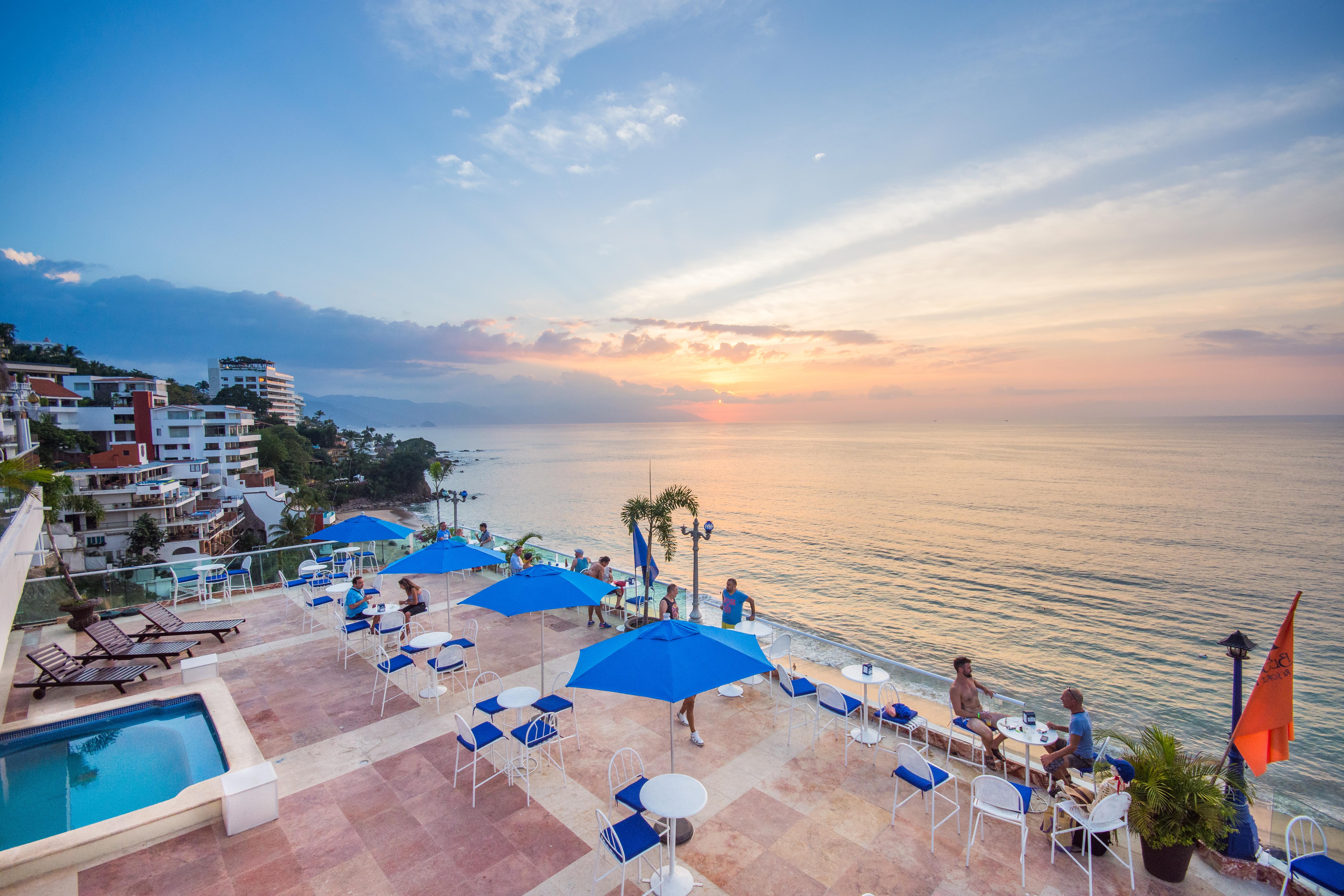 Blue Chairs Beachfront Resort Puerto Vallarta - Adults Only المظهر الخارجي الصورة