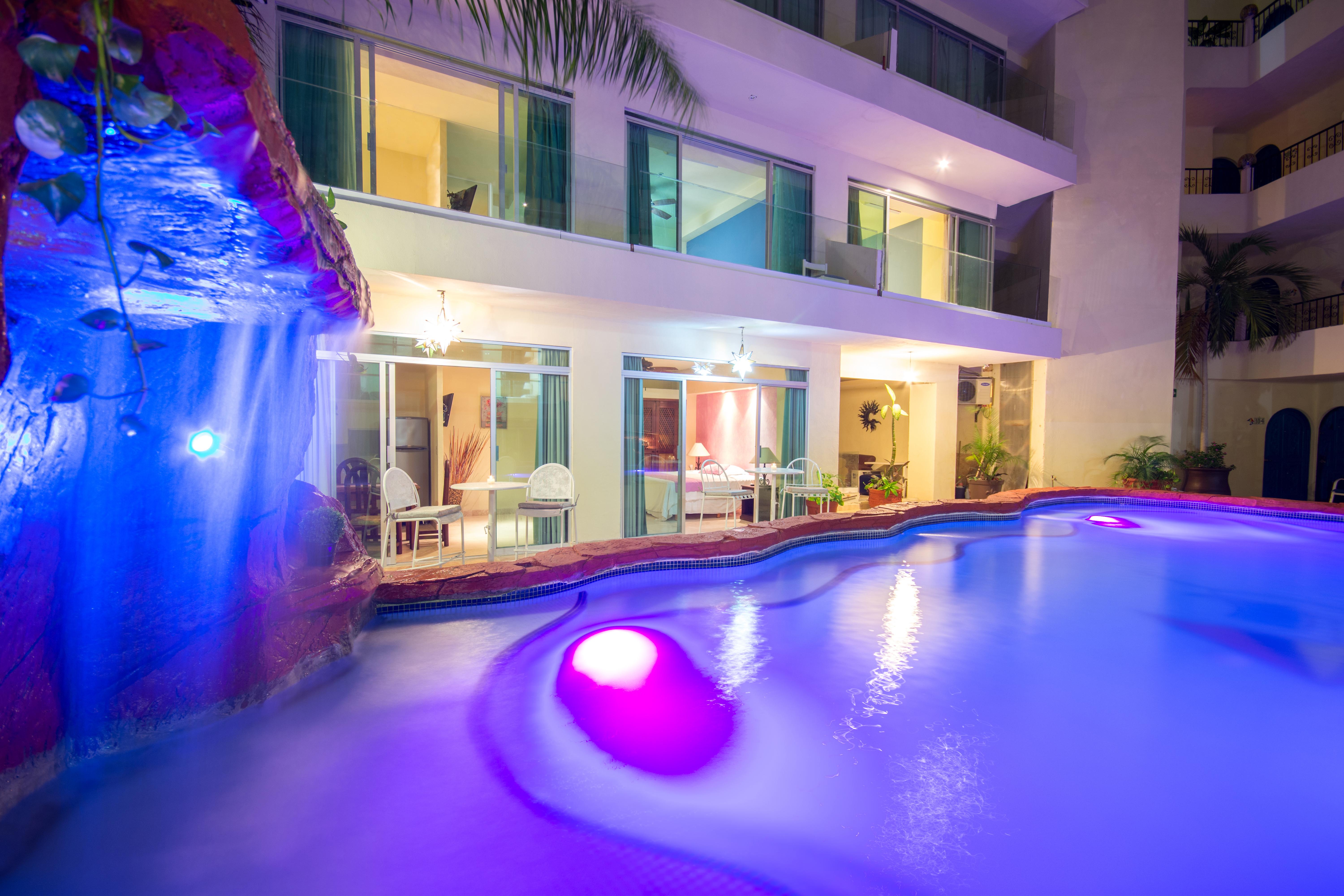 Blue Chairs Beachfront Resort Puerto Vallarta - Adults Only المظهر الخارجي الصورة