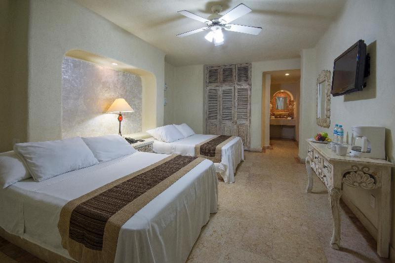 Blue Chairs Beachfront Resort Puerto Vallarta - Adults Only الغرفة الصورة