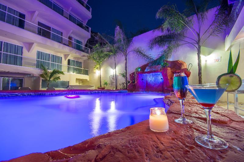 Blue Chairs Beachfront Resort Puerto Vallarta - Adults Only المظهر الخارجي الصورة